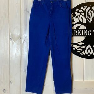 Gloria Vanderbilt royal blue jeans, size 8